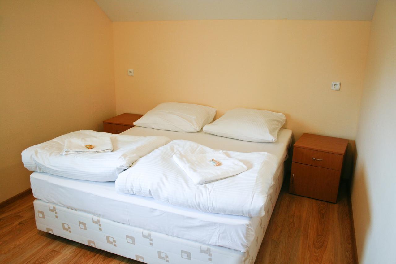 Hotel 7 ชเตชชิน ภายนอก รูปภาพ